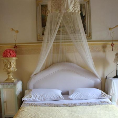 Villa Paradise Resort Gallicano nel Lazio Exterior photo