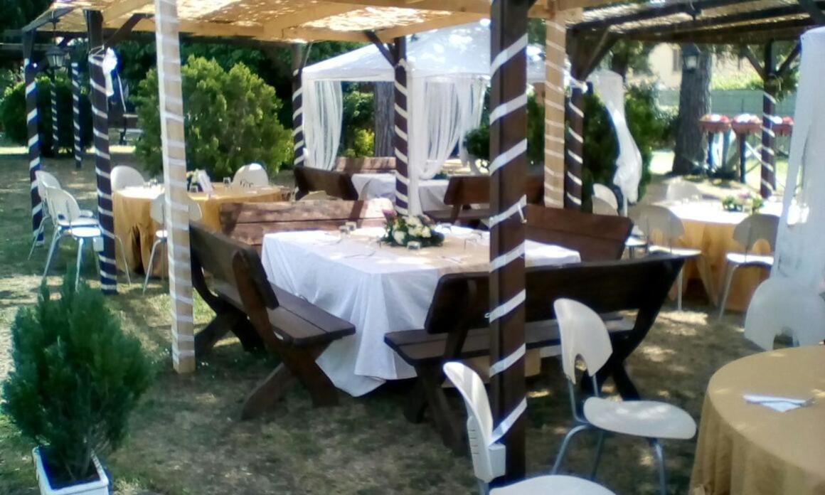 Villa Paradise Resort Gallicano nel Lazio Exterior photo