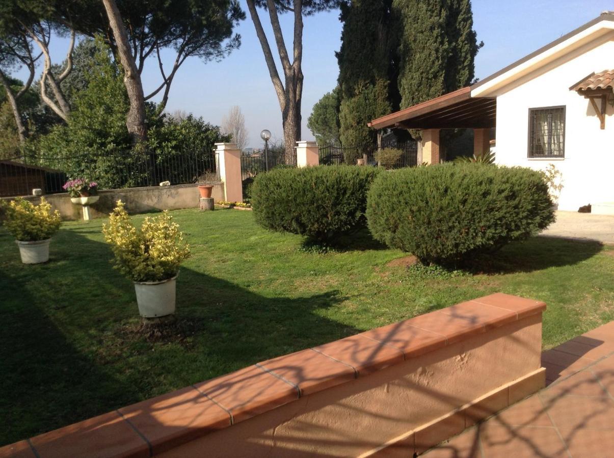 Villa Paradise Resort Gallicano nel Lazio Exterior photo